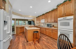 322 Capital Drive, Shorewood, IL 60404