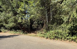 Clear Lake Rd, Florence, OR 97439