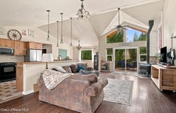 68 Adventure Way, Blanchard, ID 83804