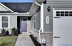 200 Franklins Tower Bend, Williamsburg, VA 23185