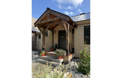 177 Old Tavern Road, Weston, VT 05161