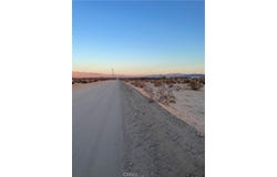 78201 Two Mile Rd, 29 Palms, CA 92277