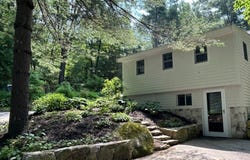 16 Yale Rd, Hopkinton, MA 01748
