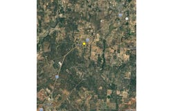 300 E Fm 462, Moore, TX 78057