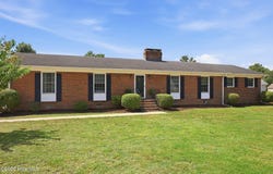 6762 River Road, Washington, NC 27889