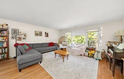 704 Florence Avenue, Evanston, IL 60202