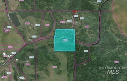 Wallen Road, Moscow, ID 83843