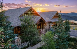 605 Pawnee Lane, Granby, CO 80446