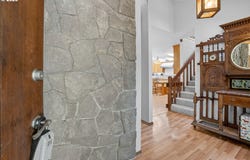 4249 RIVERVIEW Dr, WestLinn, OR 97068