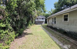 204 N E Street, Pensacola, FL 32502
