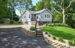 69 Hill Drive, Riverhead, NY 11901