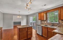 6932 Linn Dr, Roanoke, VA 24019