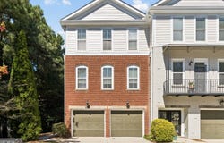 6015 Brookside Oak Circle, Norcross, GA 30093