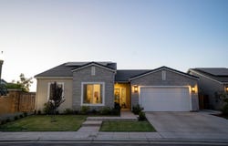 812 Traverse Drive S, Madera, CA 93636