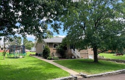 12 1st Ave, Smith, PA 15021