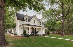 300 E Division Street, Pilot Point, TX 76258