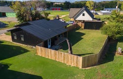 112 Dawn St., Cave City, AR 72521