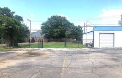 802 Texas Blvd., Texarkana, TX 75501