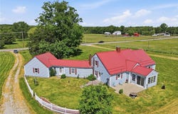 6738 State Route 7, Andover, OH 44003