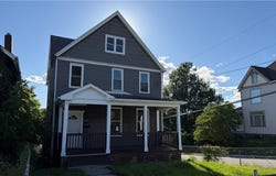 1633 Leishman Ave, New Kensington, PA 15068