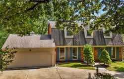 1849 Tilton Drive, Upper St Clair, PA 15241