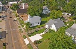615 N Main Street, WATER VALLEY, MS 38965