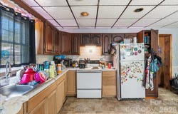 193 Duckworth Avenue, Brevard, NC 28712