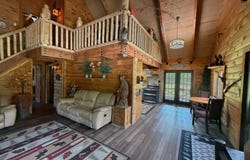 2638 Arpana Circle, Alford, FL 32420