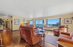 3355 Otter Crest Loop, Depoe Bay, OR 97341