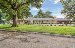 222 Pine Drive, Manhattan, KS 66502