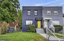 4623 HILLSIDE Road SE, WASHINGTON, DC 20019