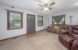 1248 Munroe Falls Kent Road, Kent, OH 44240