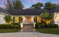 1010 Thunderbird Lane, Naperville, IL 60563
