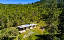 6691 Reading Creek Rd, Douglas City, CA 96024
