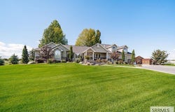 110 S 12th W, Rexburg, ID 83440