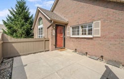 1297 Amberlea Drive E, Columbus, OH 43230