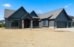12291 Rain Lily Court, Fort Wayne, IN 46814