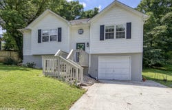 3913 Abercorn Rd, Knoxville, TN 37921