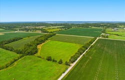 875 N 1000 Road, Lawrence, KS 66047