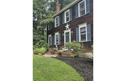 7 Chapman Way, Exeter, NH 03833