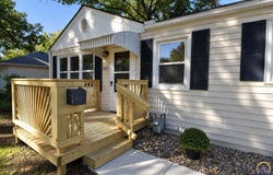 1737 SW Moundview DR, Topeka, KS 66604