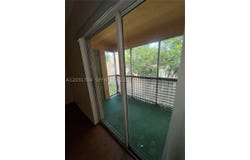 4055 W Mcnab Rd, Pompano Beach, FL 33069