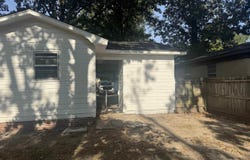 2913 S Orlando, Pine Bluff, AR 71603