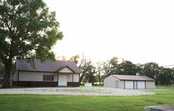 5304 E 4th Ave, Hutchinson, KS 67501