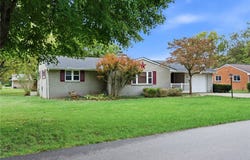 65 Elmwood Drive, Springboro, OH 45066