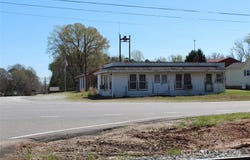 11625 Nc 801 Hwy, Mt Ulla, NC 28125