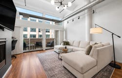 1000 W WASHINGTON Boulevard, Chicago, IL 60607