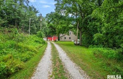 7507 CLAYTON Road, Virginia, IL 62691
