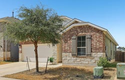 1117 Waterfall Ave, Leander, TX 78641