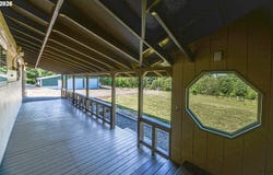 27340 PARKDALE Rd, Rainier, OR 97048